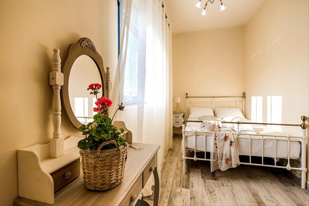 Lindos Luxury Retro Villas Exteriör bild